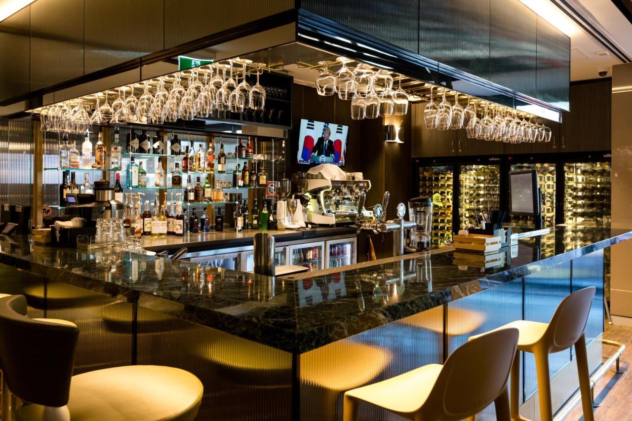 The Branksome Hotel & Residences Sidney Exterior foto The bar at the 2012 London Olympics